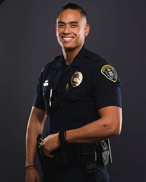 pinoy iyot twitter|San Diego police mourn Filipino American officer Austin Machitar.